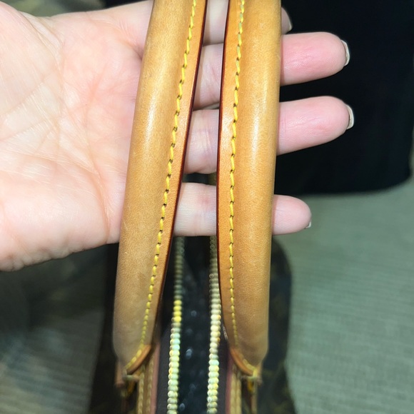 L V Rivoli PM in excellent condition - Picture 6 of 11